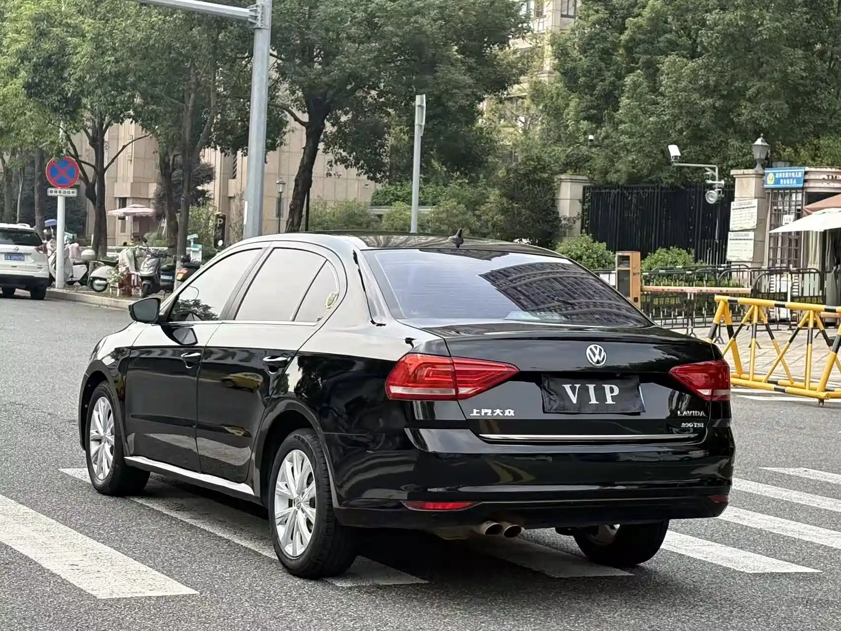 Photo 7 - Volkswagen Lavida