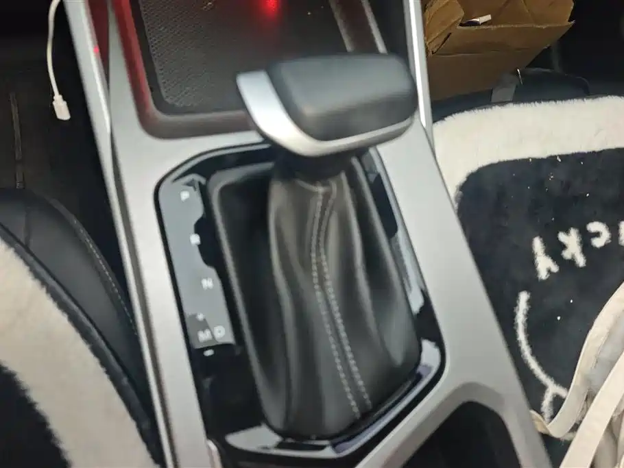 GEELY AUTOMOBILE EMGRAND