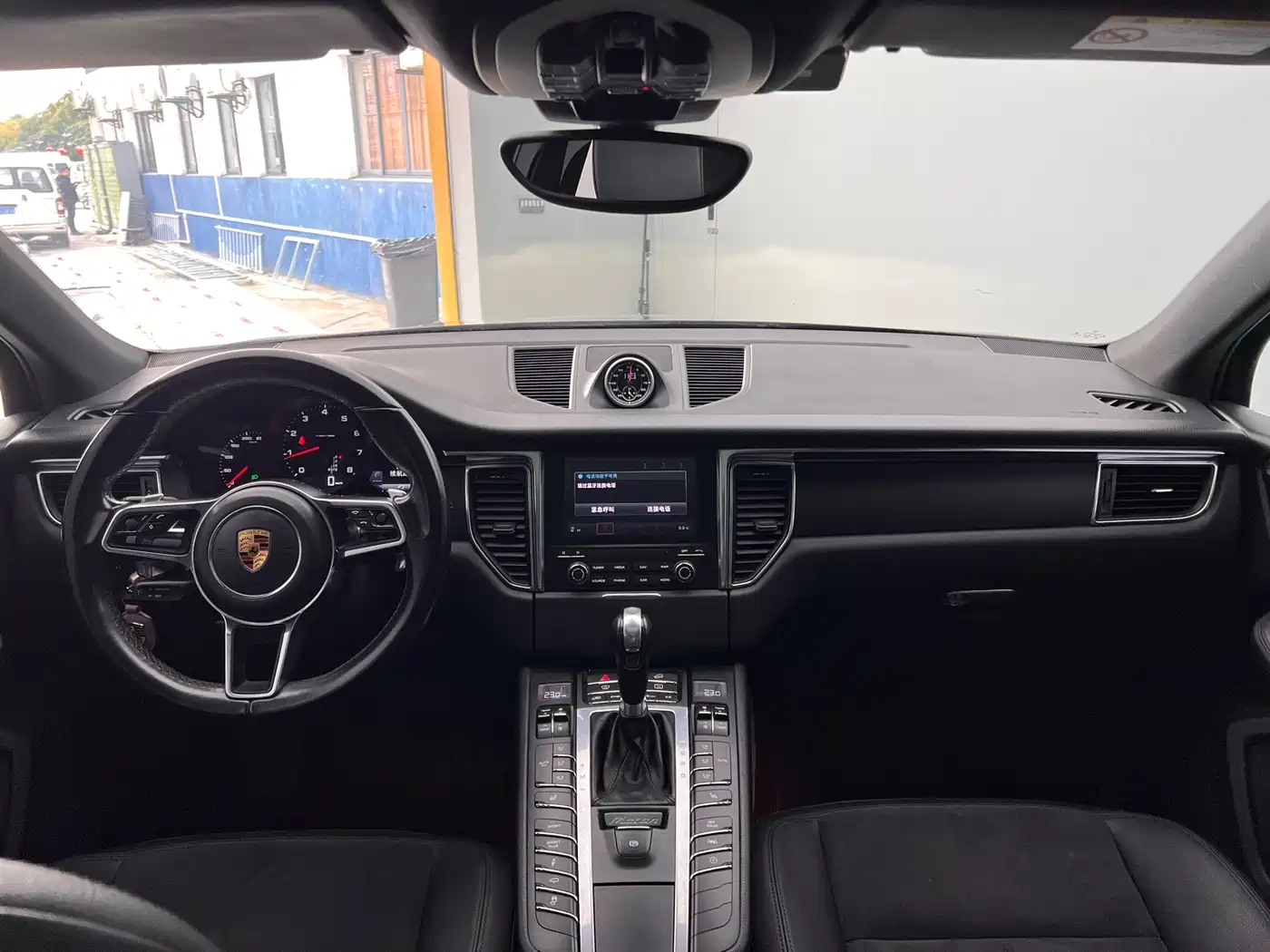 Porsche Macan 2017 Macan 2.0T фото 6