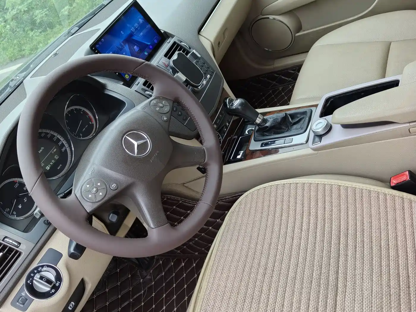Mercedes-Benz C-Class 2011 C 200 CGI Elegance фото 6
