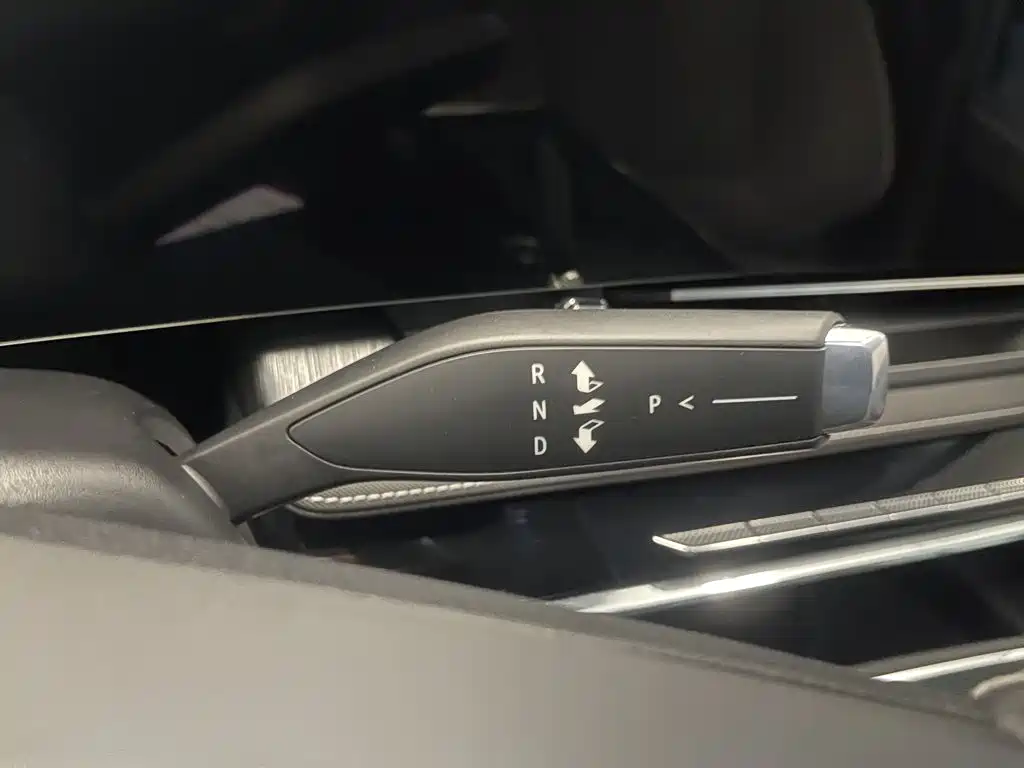 Фото 20 - Buick E5