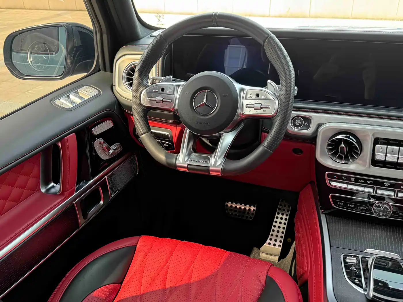 Mercedes-Benz G-Class фото 15