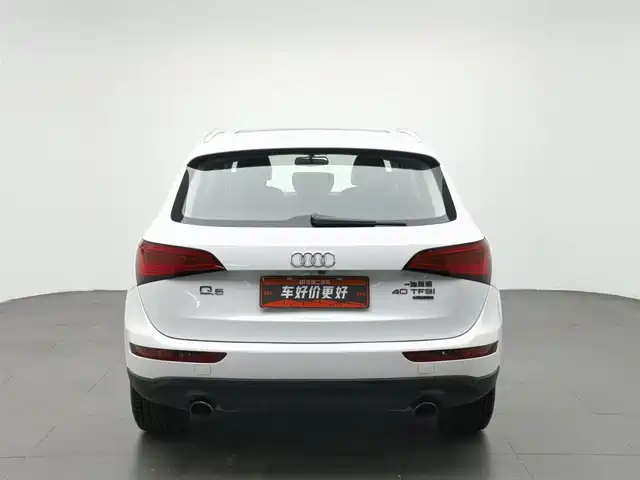 Audi Q5 2015 40 TFSI Technology — фото 4