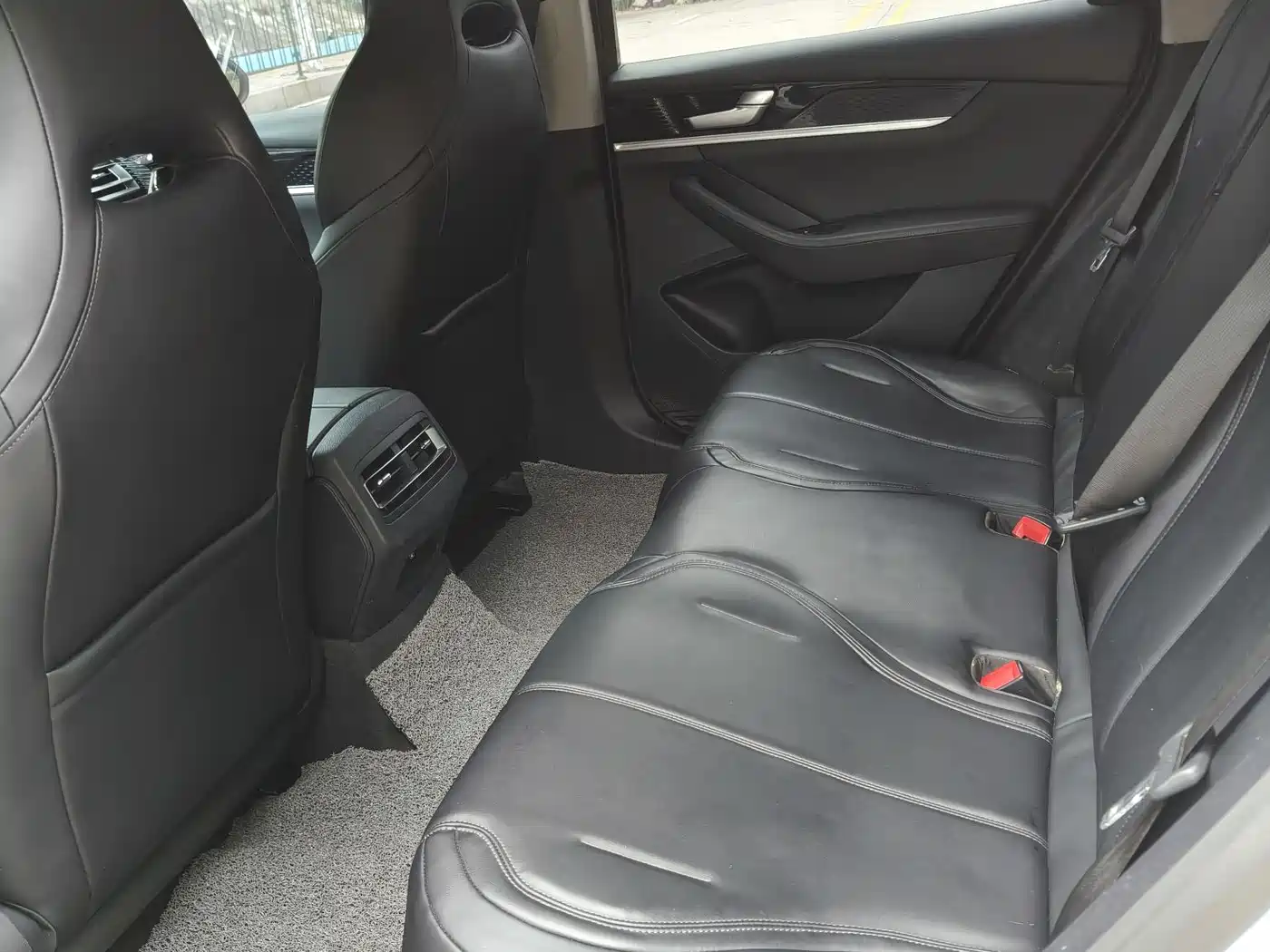 BYD Qin PLUS 2021 EV 420KM Travel Edition фото 4