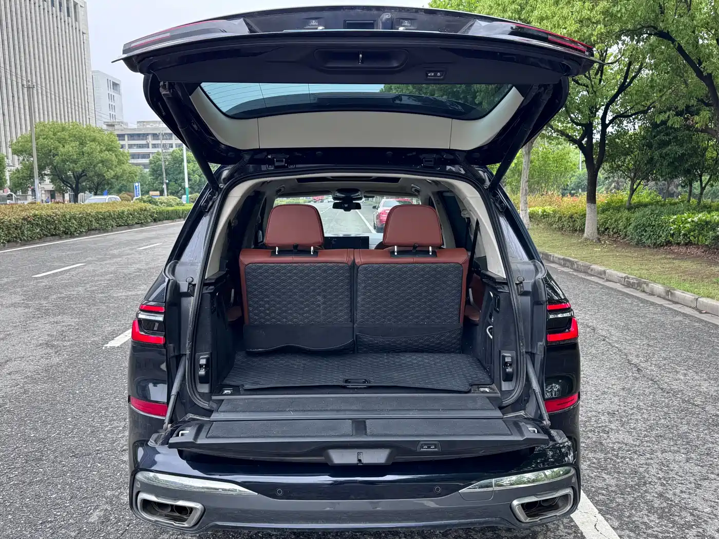 BMW X7 2023 xDrive40i Executive M Sport Package фото 25