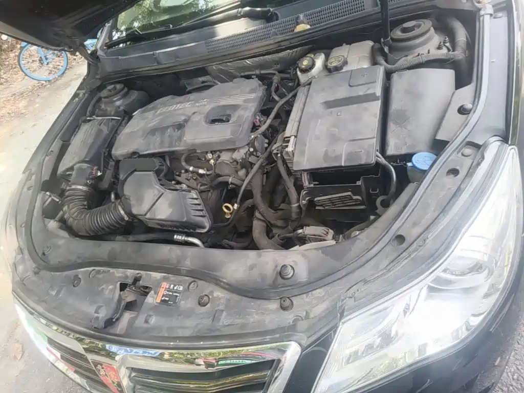 Фото 20 - Roewe 950