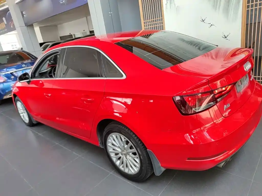 Фото 5 - Audi A3
