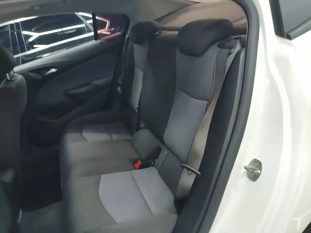Chevrolet Cruze 2018 2018 320 Automatic Pioneer Sunroof Edition