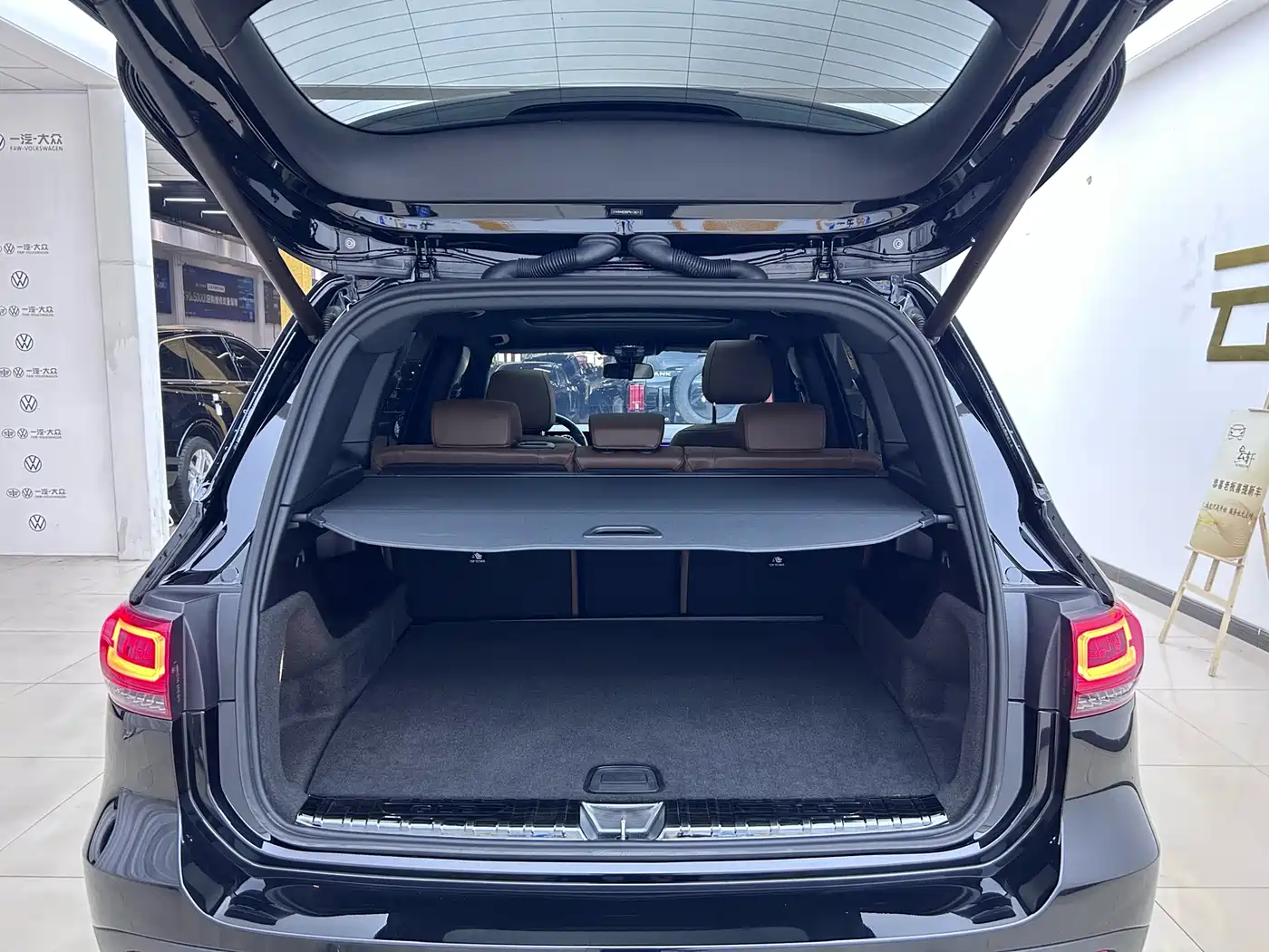 Mercedes-Benz GLB 2023 GLB 220 Dynamic фото 10