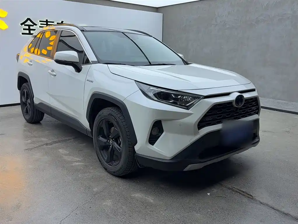 Toyota RAV4 Rongfang 2020 Hybrid 2.5L E-CVT AWD Flagship Edition фото 5