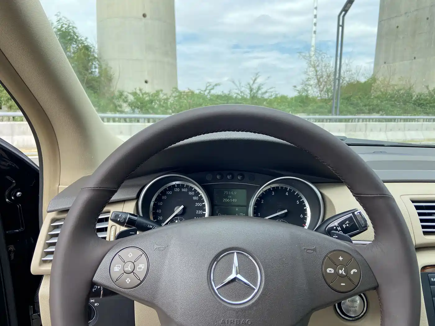 Mercedes-Benz R-Class 2011 R 350 L 4MATIC фото 15