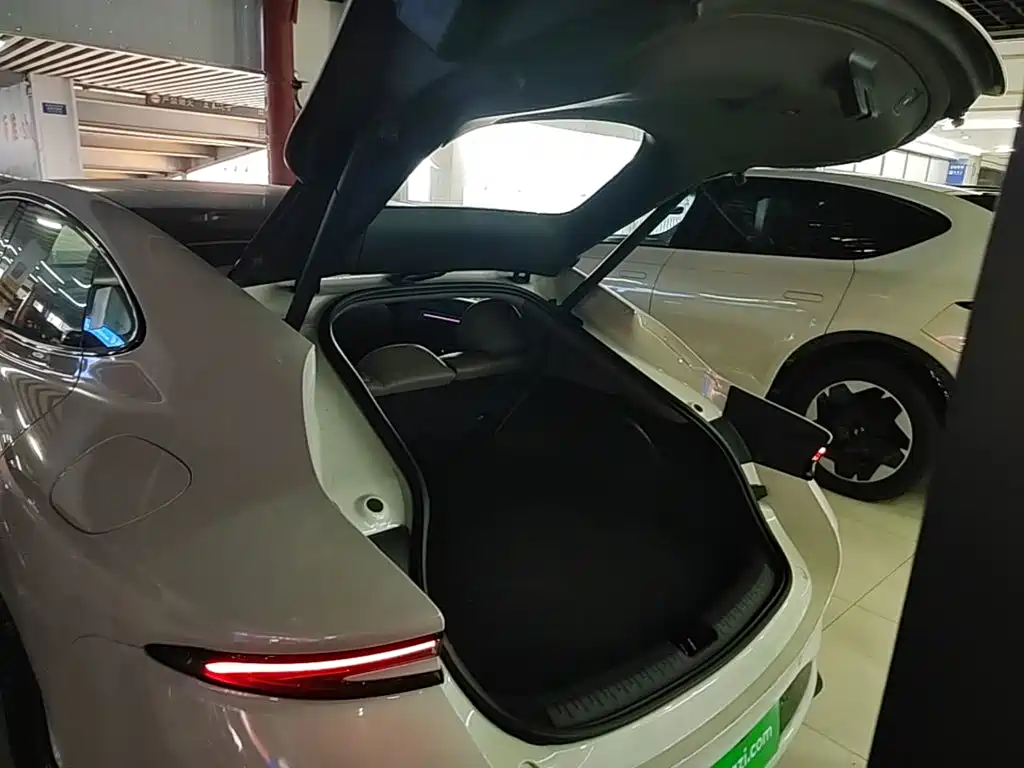 IM Motors IM L6 2026 2025 Ultra