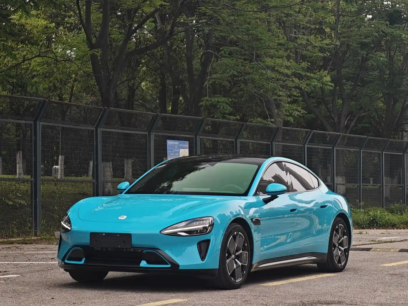 XIAOMI CAR XIAOMI SU7