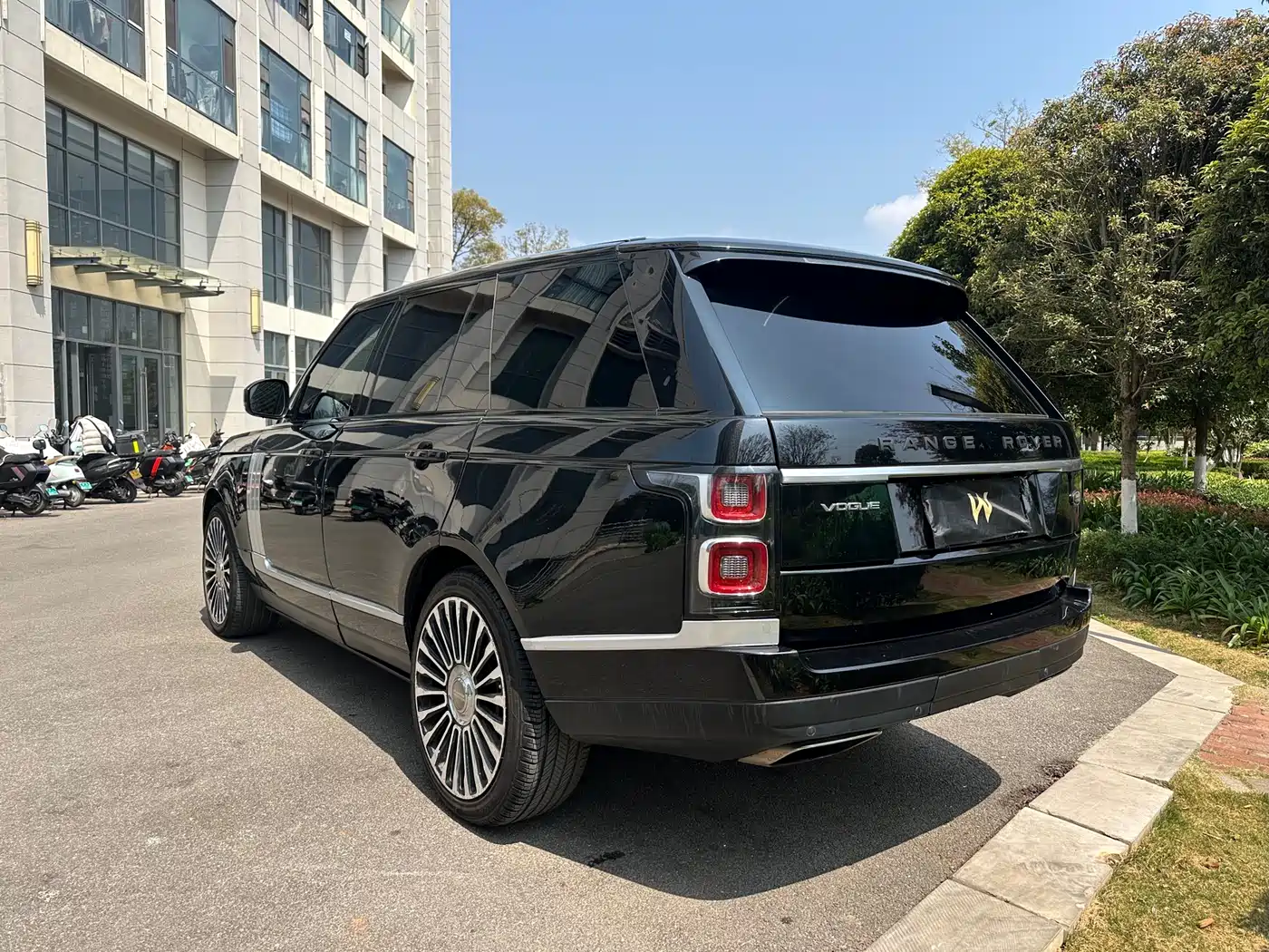 Land Rover Range Rover 2014 3.0 SC V6 Vogue фото 4