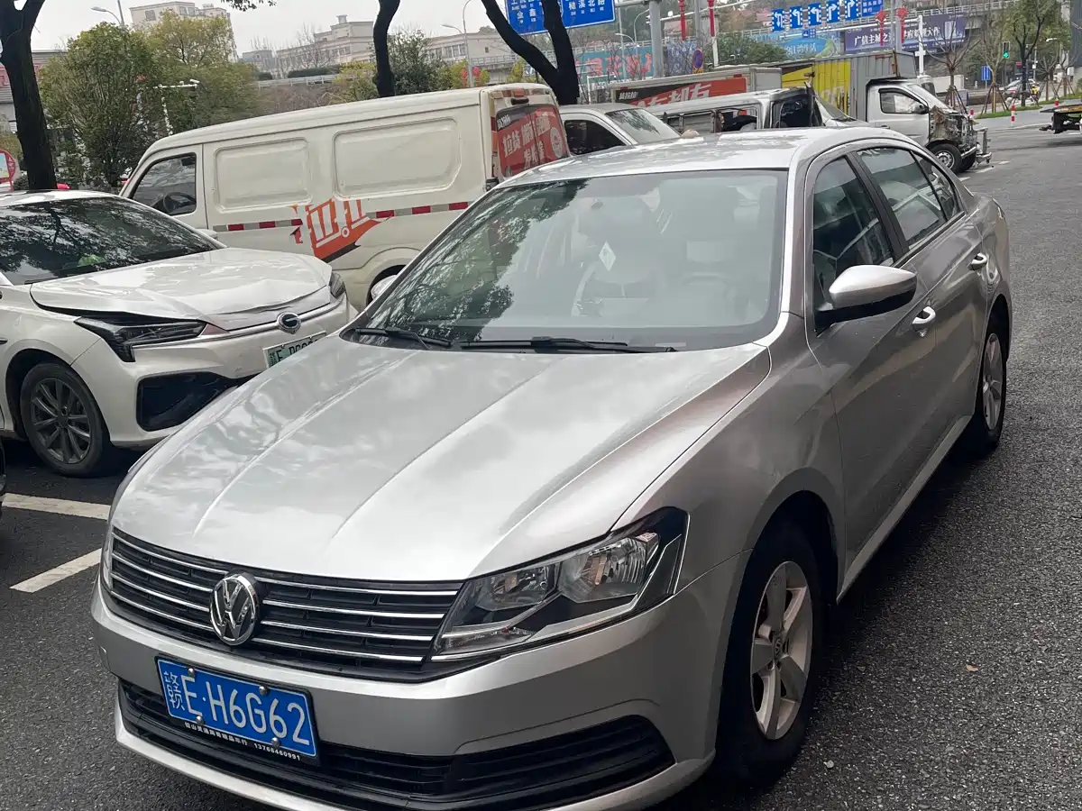 Volkswagen Lavida 2015 1.6L Automatic Trend Edition