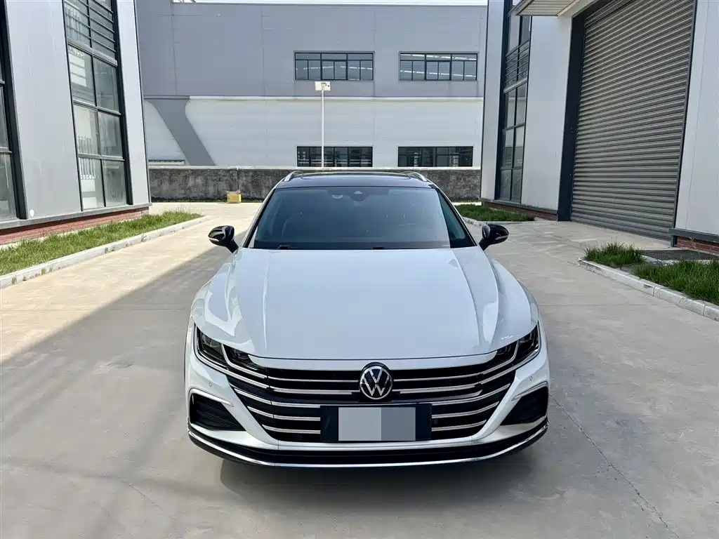 Volkswagen FAW-Volkswagen CC 2023 Shooting Brake 380TSI Hunter's Heart Edition фото 2