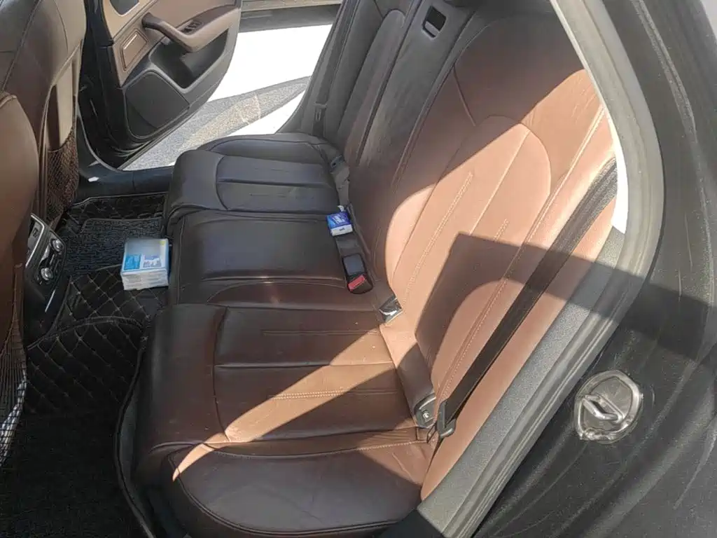 Photo 22 - Audi A6L