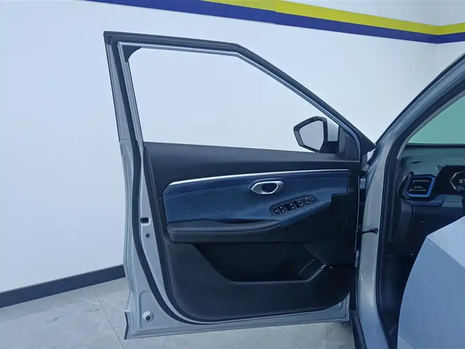 GAC TRUMPCHI GS3