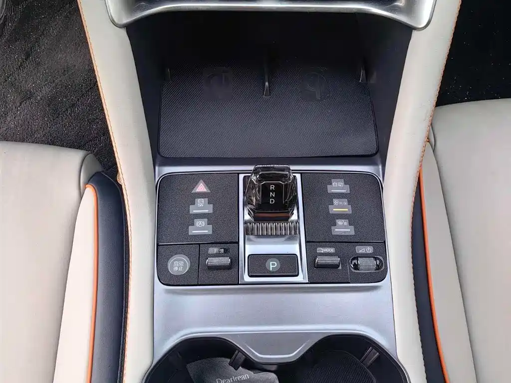 BYD Song PLUS PHEV 2024 Glory Edition EV 520km Premium фото 11