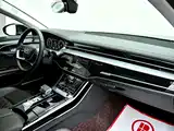 Photo 16 - Audi A8 New Energy