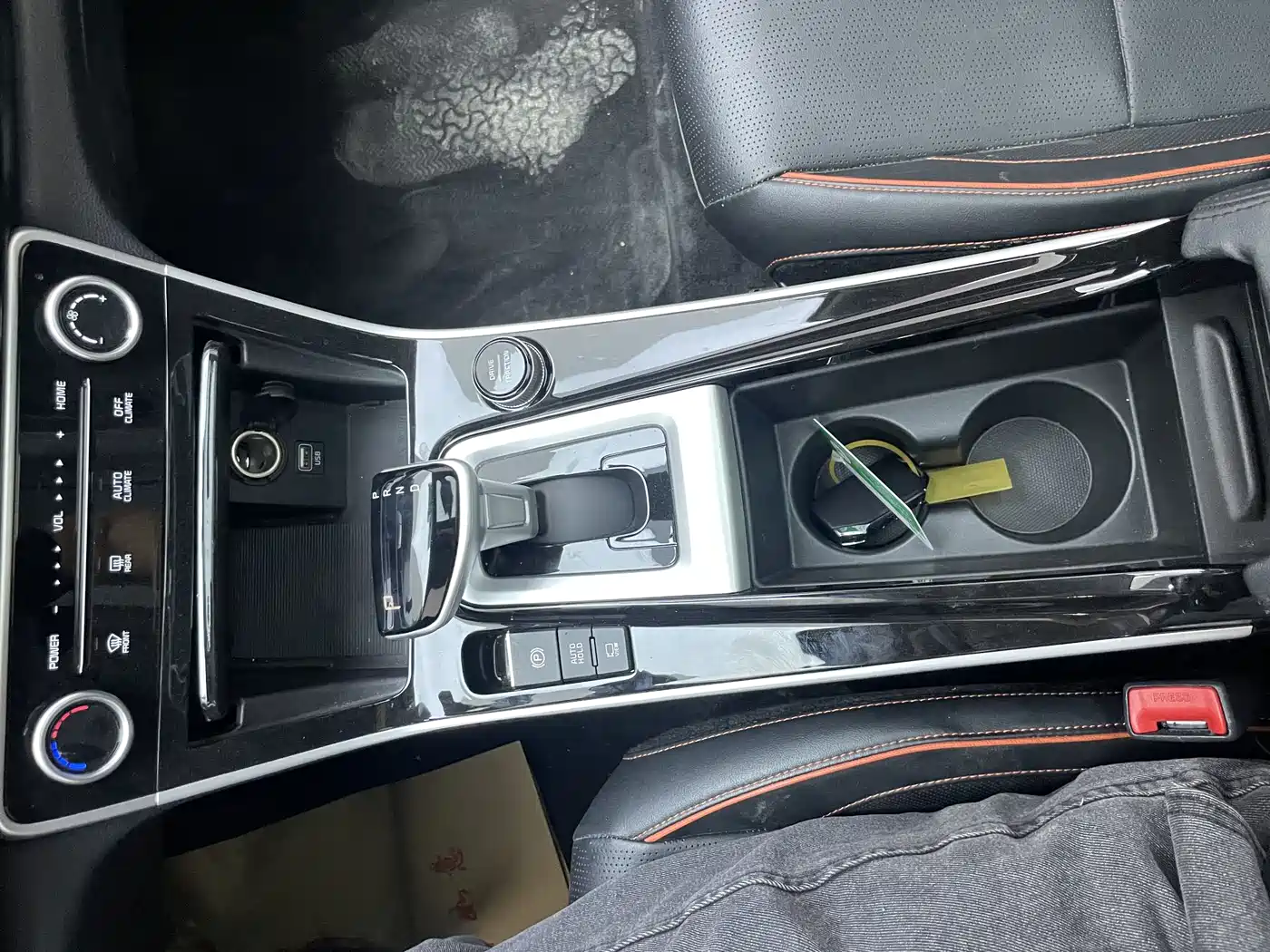 Kia Seltos 2023 1.5L CVT Luxury Edition фото 15