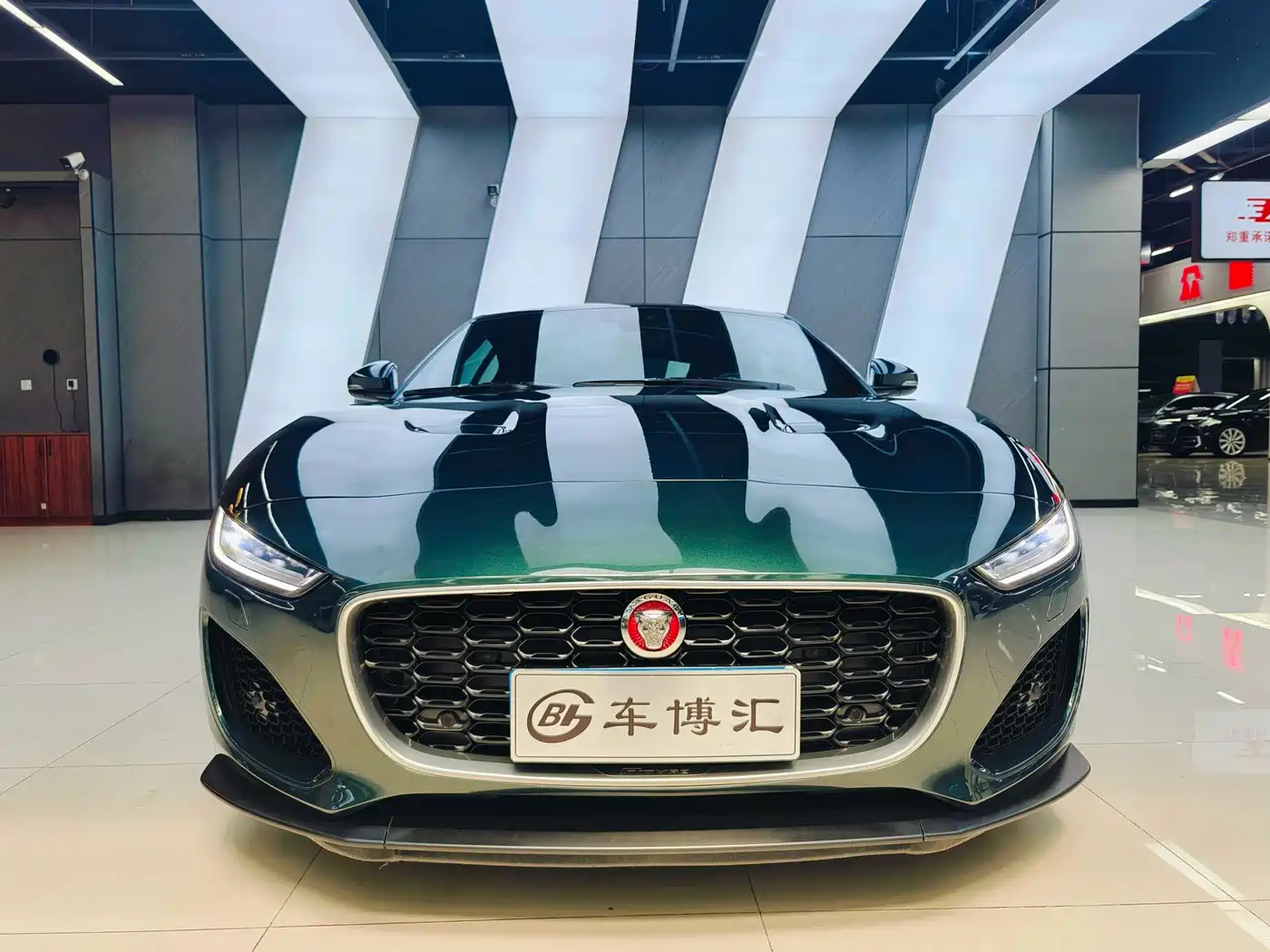 Jaguar F-TYPE 2021 2021 P300 Rear-Wheel Drive Coupe