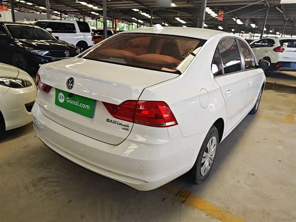 Volkswagen Santana 2016 1.6L Manual Trend Edition фото 7