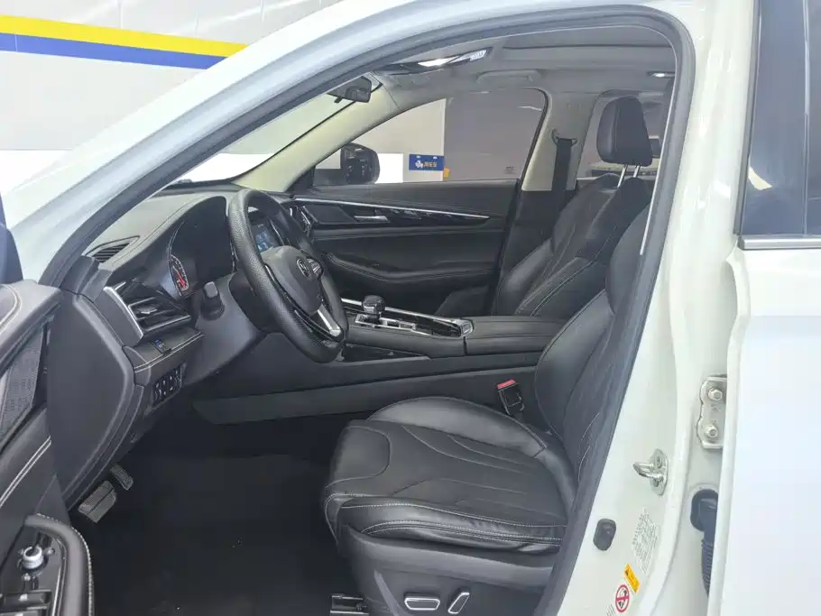 صورة 9 - Changan CS85