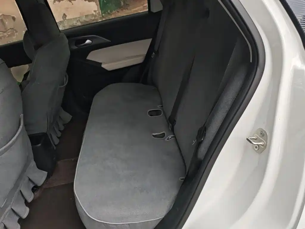 Photo 17 - Geely Geometry E Firefly