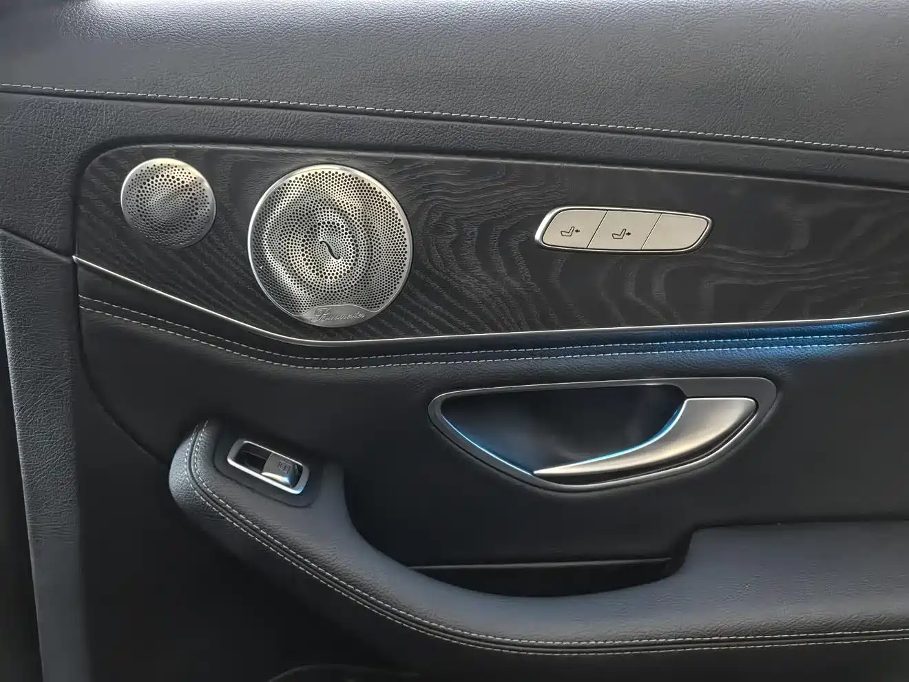 Mercedes-Benz C-Class 2016 C 200 L Sport фото 17