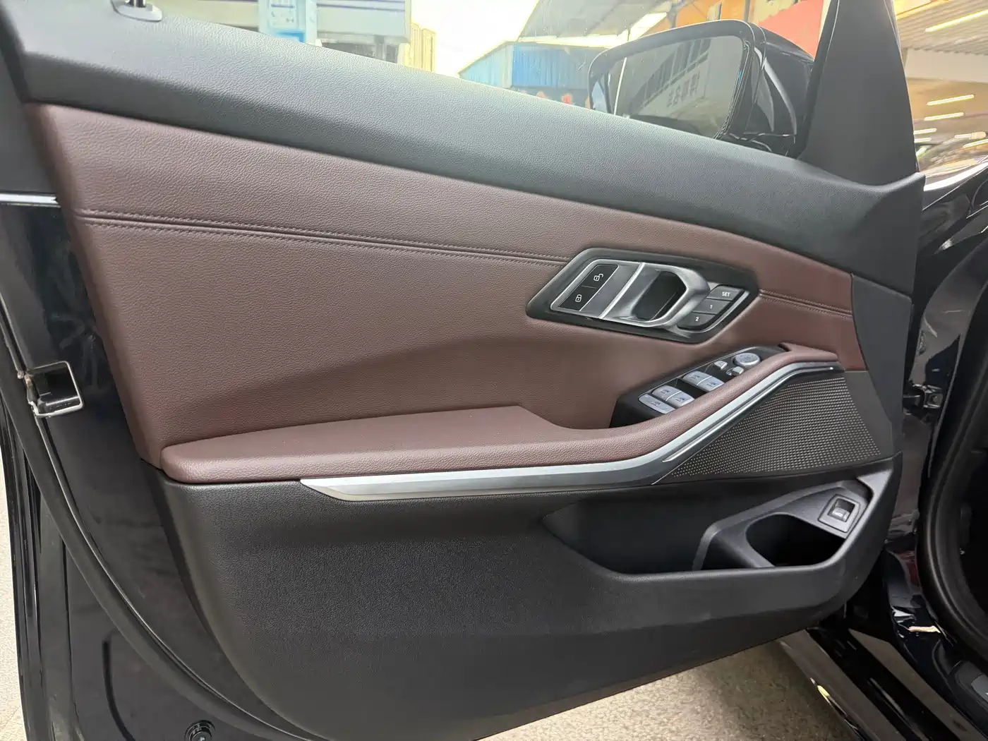 BMW 3 Series 2023 325Li M Sport Package фото 7