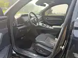 Фото 4 - Geely Monjaro