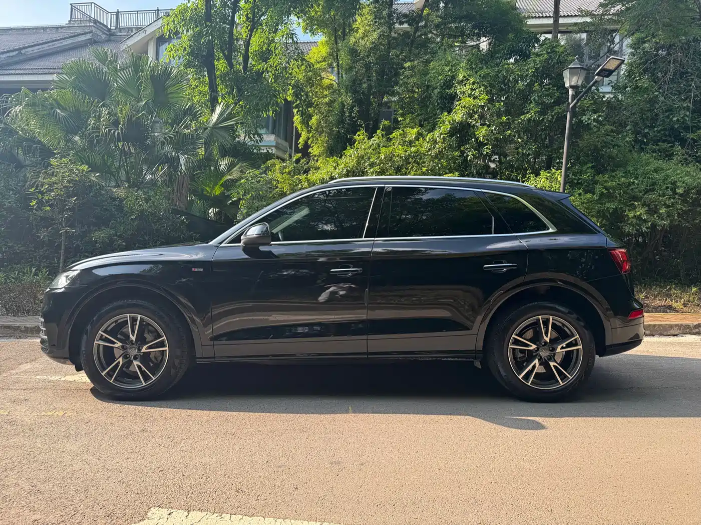 Audi Q5L 2018 45 TFSI Exclusive Fashion (China V) фото 3