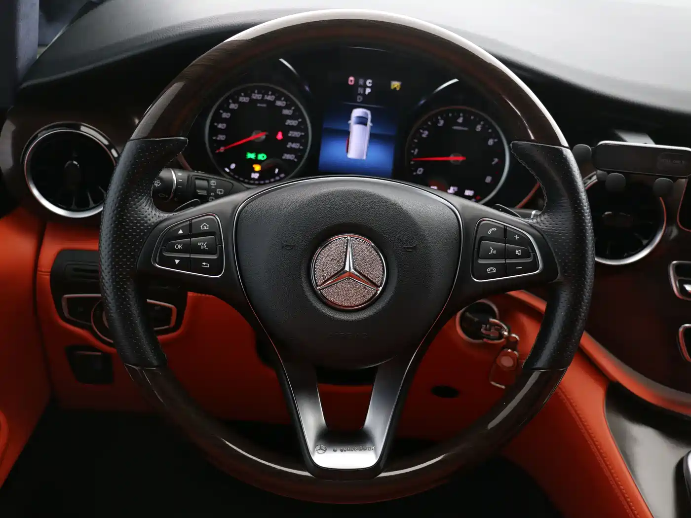 Mercedes-Benz V-Class 2021 V 260 Pilot Edition фото 15