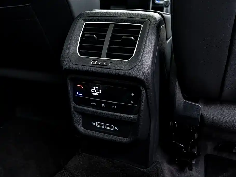 Volkswagen Tayron 2025 Shared Joy 300TSI фото 17