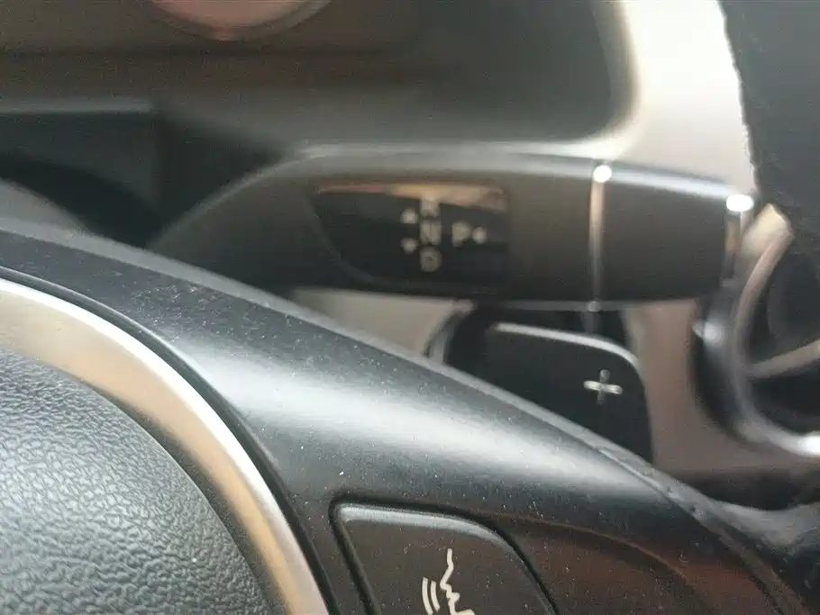 Mercedes-Benz GLK-Class 2013 GLK 300 4MATIC Dynamic фото 16