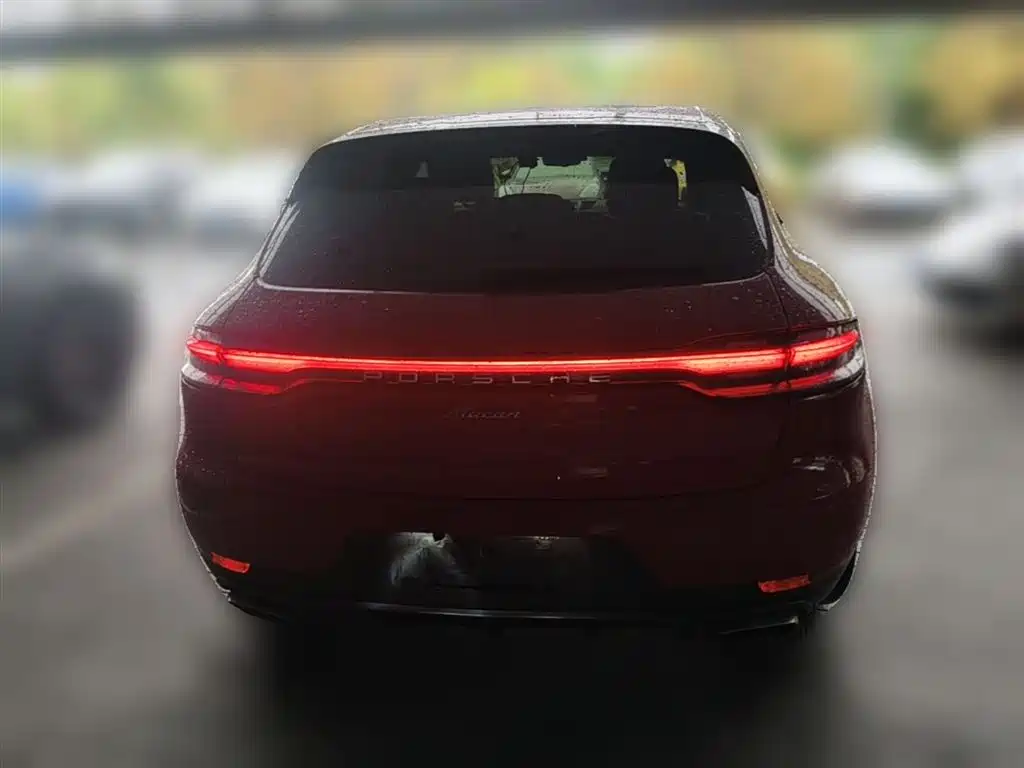 Porsche Macan 2018 Macan 2.0T фото 10