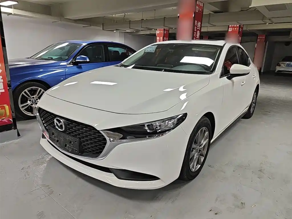 Mazda 3 Axela 2020 1.5L Automatic Sunroof Edition