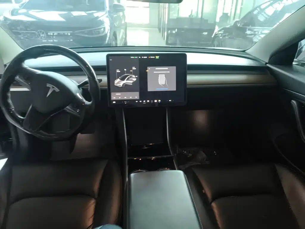Tesla Model 3 2020 2020 Facelift Long Range Rear-Wheel Drive