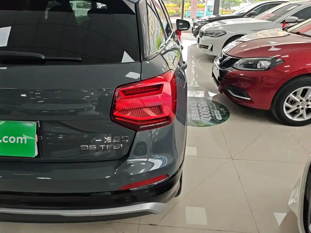 Audi Q2L 2020 35 TFSI Fashion Dynamic Model фото 24