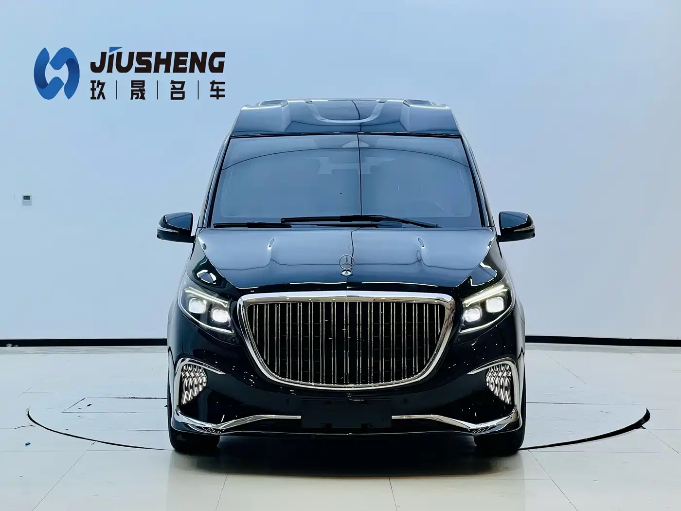 Mercedes-Benz V-Class 2024 V 300 L Long Wheelbase Premium фото 2