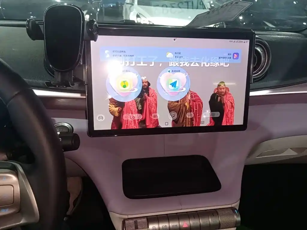 Фото 9 - BYD Dolphin