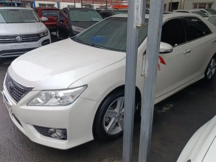 Toyota Camry 2013 2.0G Comfort