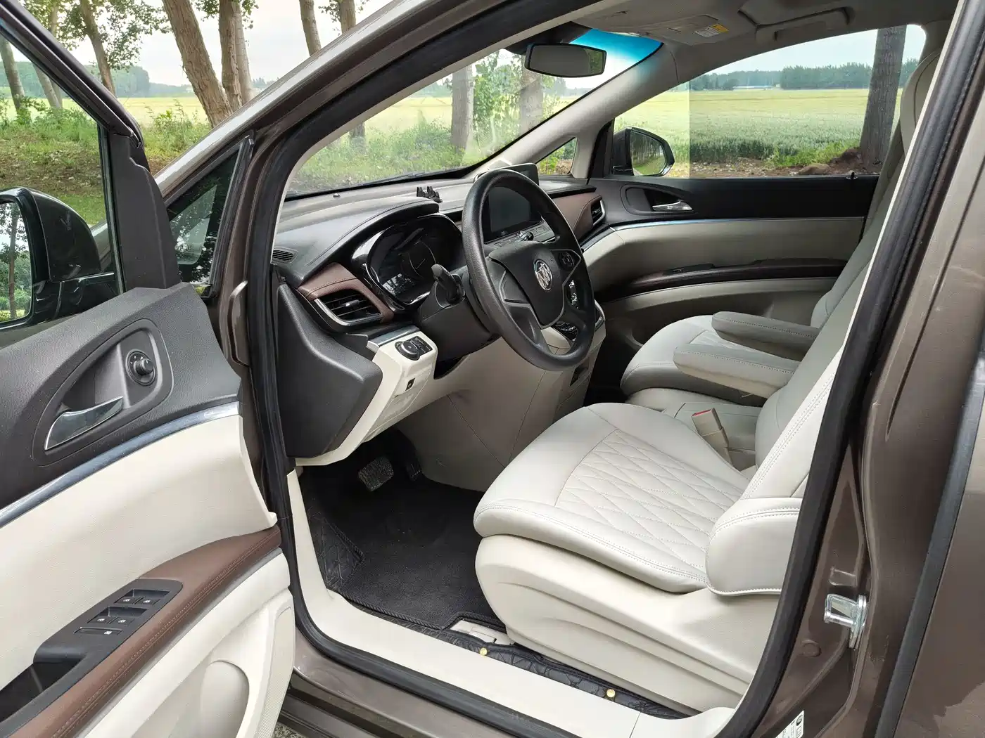 BUICK GL8