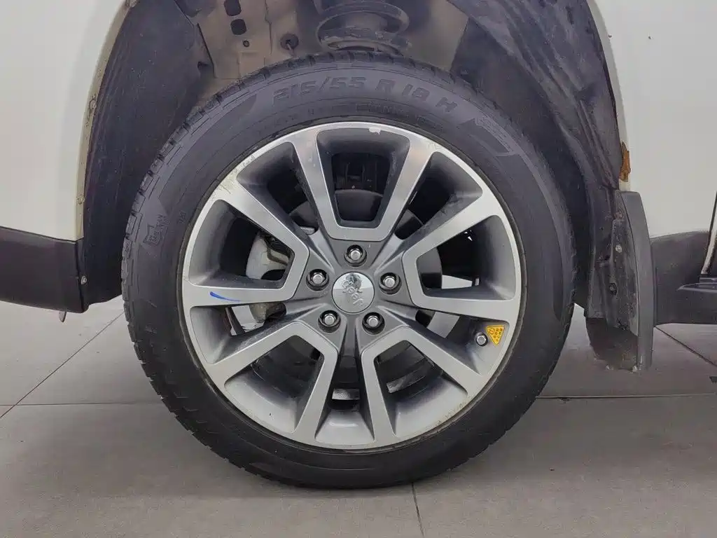 Фото 17 - Jeep Compass (Import)