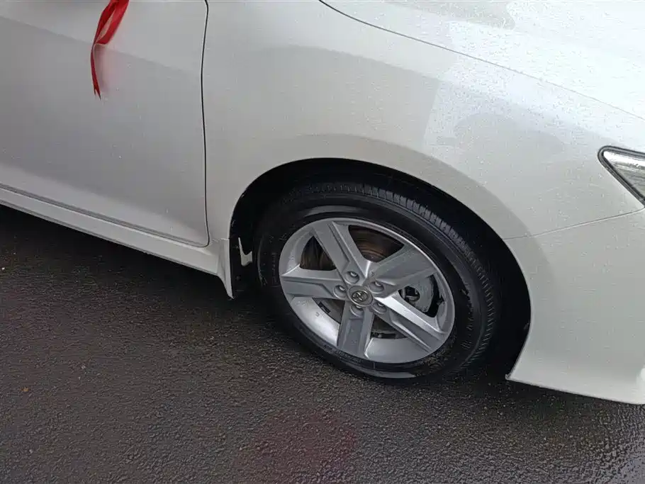 Toyota Camry 2013 2.0G Comfort фото 6