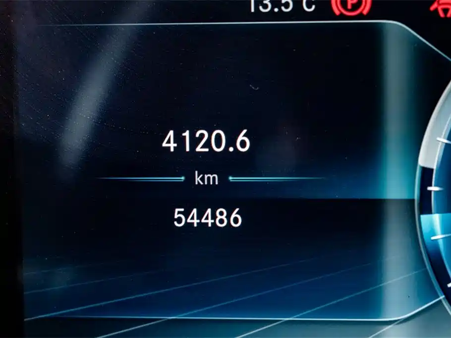 Mercedes-Benz CLS 2018 CLS 300 Dynamic фото 11