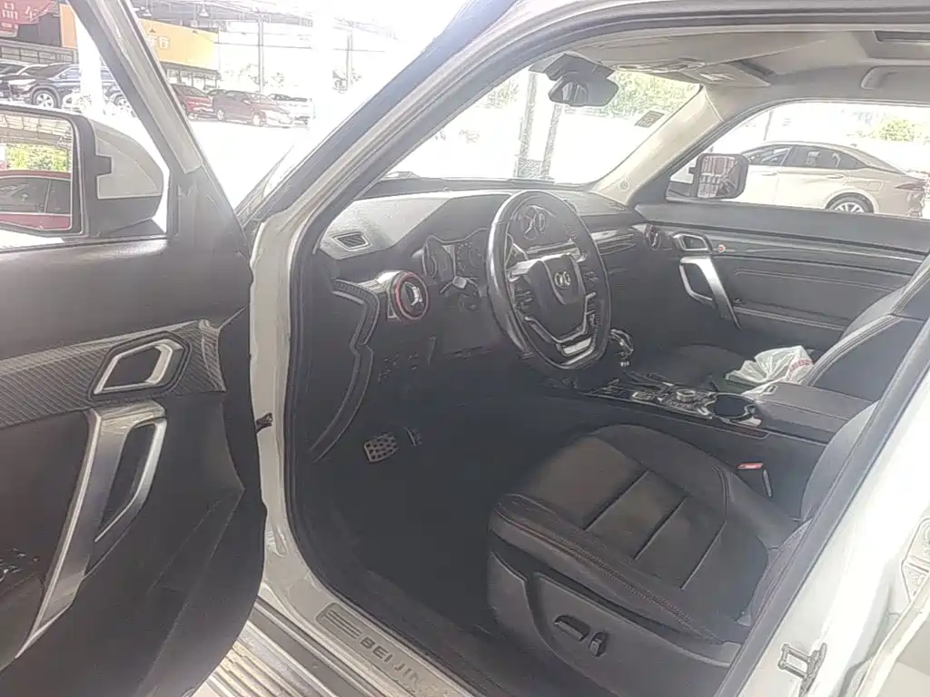 BAIC ORV Beijing Offroad BJ20 2017 2016 1.5T CVT Premium