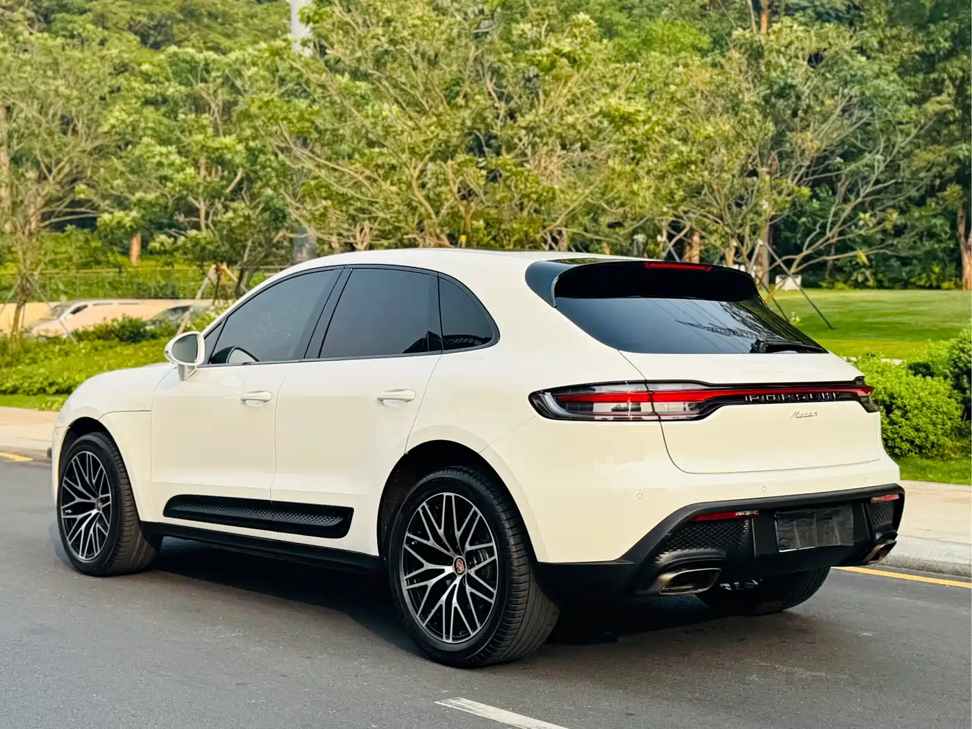Porsche Macan 2023 Macan 2.0T фото 10