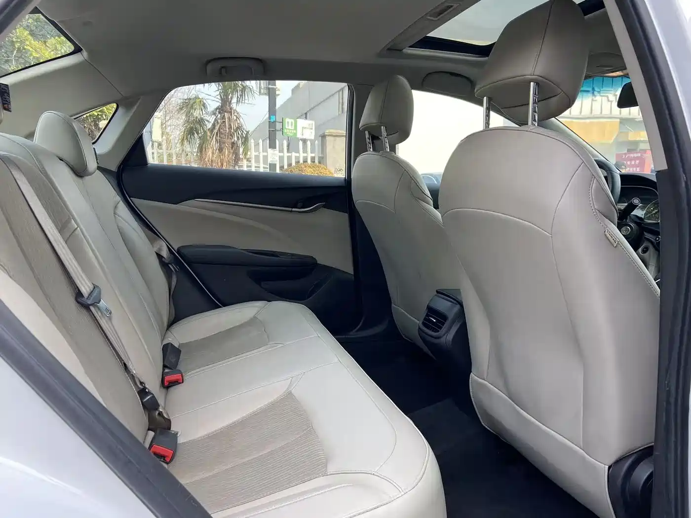 Buick Excelle 2016 15N Automatic Elite фото 14